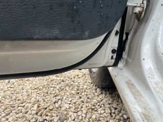 bontott VW GOLF V Bal első Ajtó (Üres lemez)