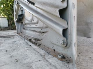 bontott VW GOLF V Bal első Ajtó (Üres lemez)