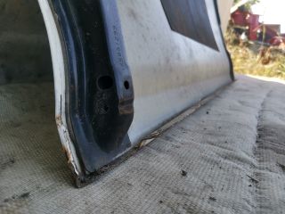 bontott VW GOLF V Bal első Ajtó (Üres lemez)