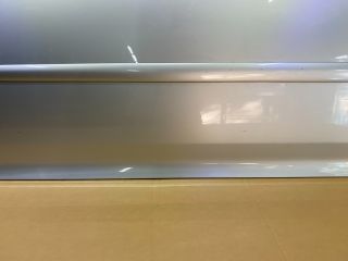 bontott VW GOLF V Bal első Ajtó (Üres lemez)