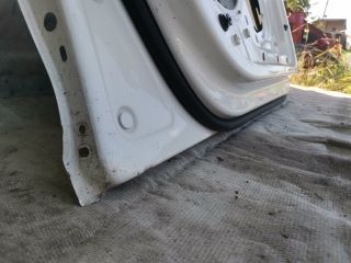 bontott VW GOLF V Bal első Ajtó (Üres lemez)