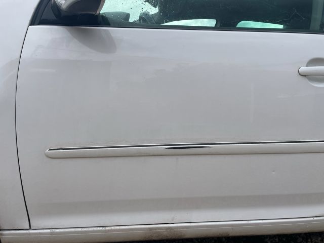 bontott VW GOLF V Bal első Ajtó (Üres lemez)