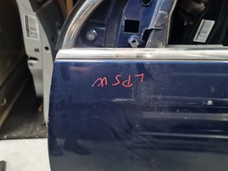 bontott VW GOLF V Bal első Ajtó (Üres lemez)