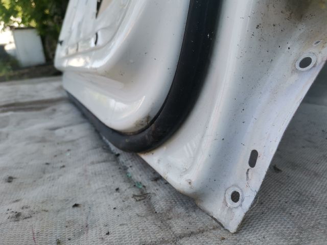 bontott VW GOLF V Bal első Ajtó (Üres lemez)