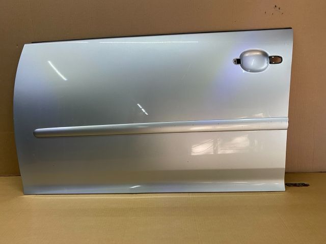 bontott VW GOLF V Bal első Ajtó (Üres lemez)