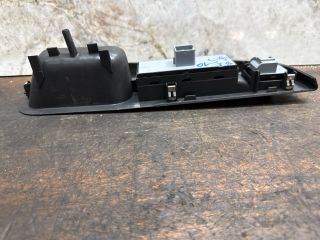 bontott VW GOLF V Bal első Ajtóbehúzó