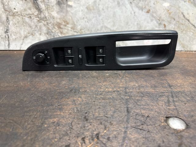 bontott VW GOLF V Bal első Ajtóbehúzó