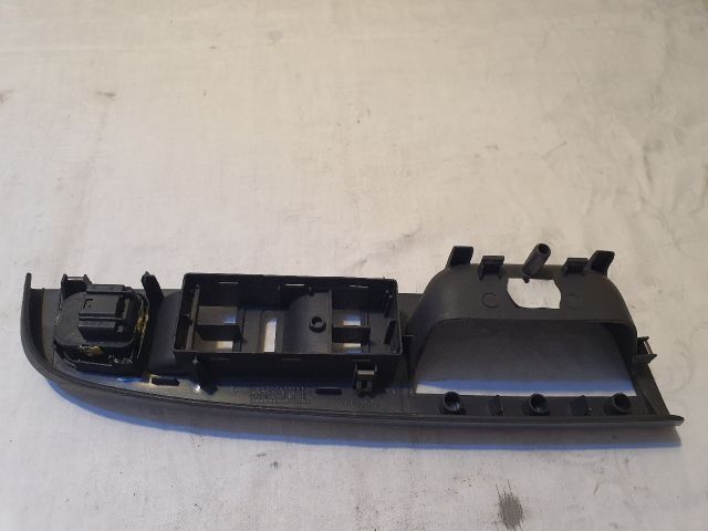 bontott VW GOLF V Bal első Ajtóbehúzó