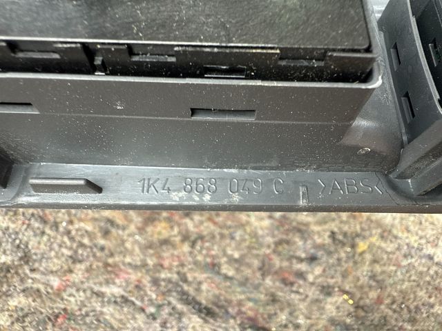 bontott VW GOLF V Bal első Ajtóbehúzó