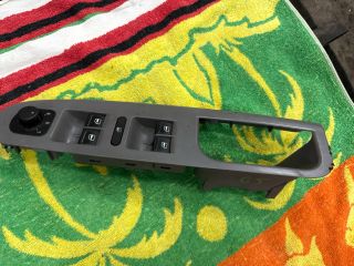 bontott VW GOLF V Bal első Ajtóbehúzó