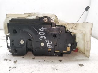 bontott VW GOLF V Bal első Ajtózár