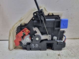 bontott VW GOLF V Bal első Ajtózár