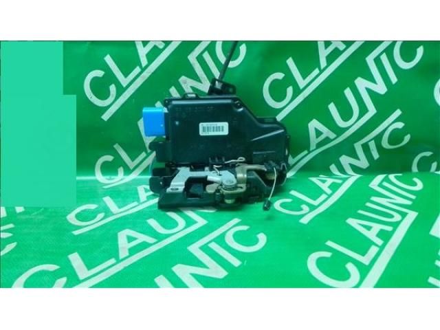 bontott VW GOLF V Bal első Ajtózár