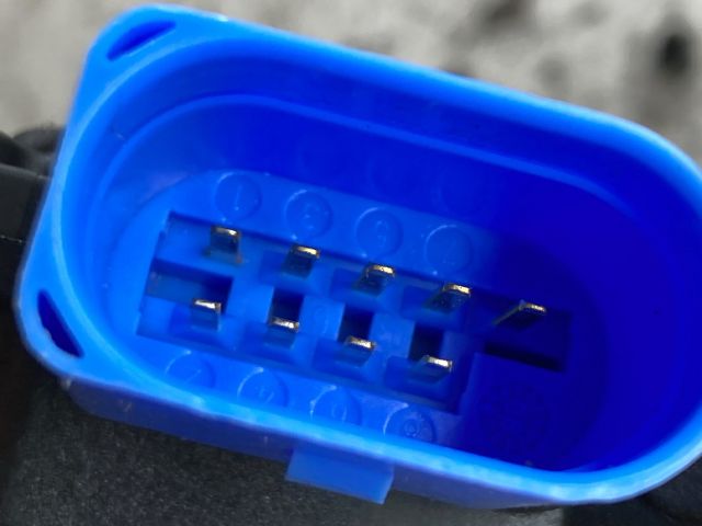 bontott VW GOLF V Bal első Ajtózár