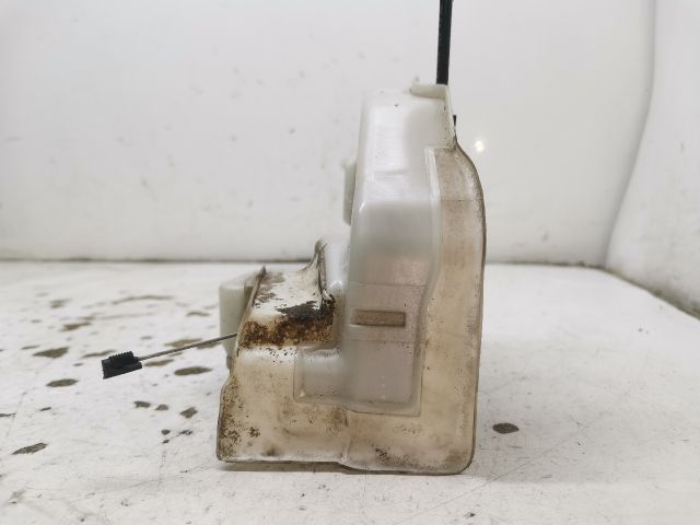 bontott VW GOLF V Bal első Ajtózár