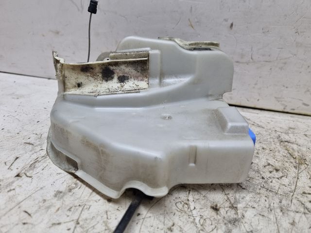 bontott VW GOLF V Bal első Ajtózár