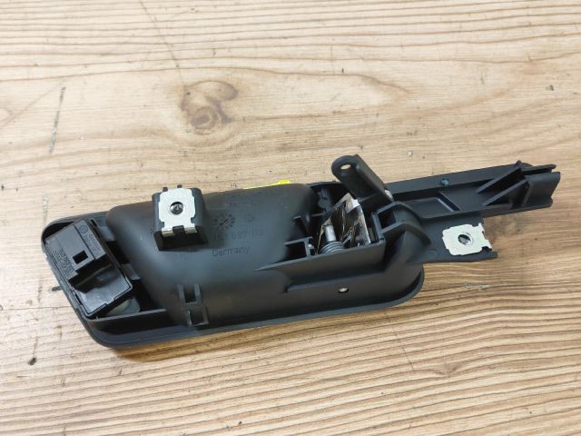 bontott VW GOLF V Bal első Belső Kilincs