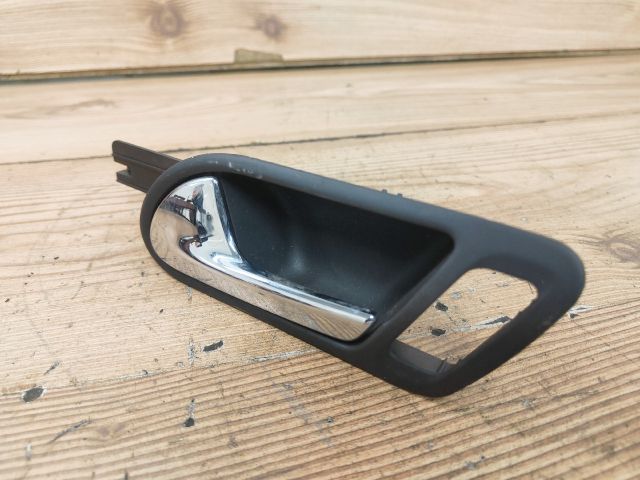 bontott VW GOLF V Bal első Belső Kilincs