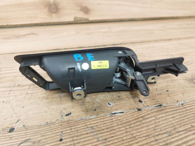 bontott VW GOLF V Bal első Belső Kilincs