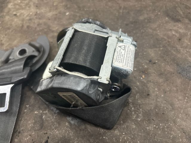 bontott VW GOLF V Bal első Biztonsági Öv