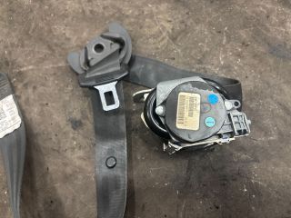 bontott VW GOLF V Bal első Biztonsági Öv