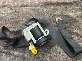 bontott VW GOLF V Bal első Biztonsági Öv