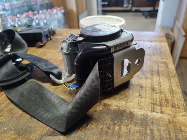 bontott VW GOLF V Bal első Biztonsági Öv