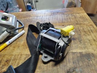 bontott VW GOLF V Bal első Biztonsági Öv