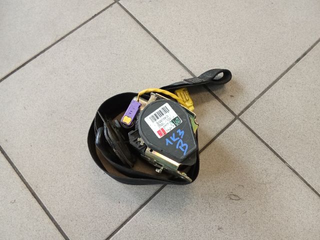 bontott VW GOLF V Bal első Biztonsági Öv