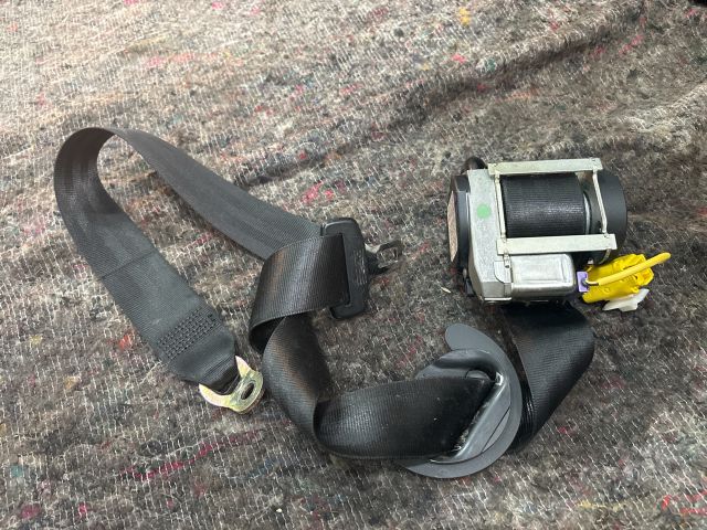 bontott VW GOLF V Bal első Biztonsági Öv