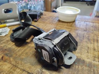 bontott VW GOLF V Bal első Biztonsági Öv