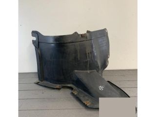 bontott VW GOLF V Bal első Dobbetét (Kerékjárati, Műanyag)