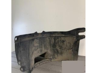 bontott VW GOLF V Bal első Dobbetét (Kerékjárati, Műanyag)