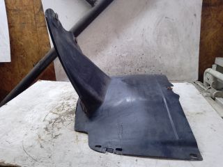 bontott VW GOLF V Bal első Első Dobbetét (Kerékjárati, Műanyag)