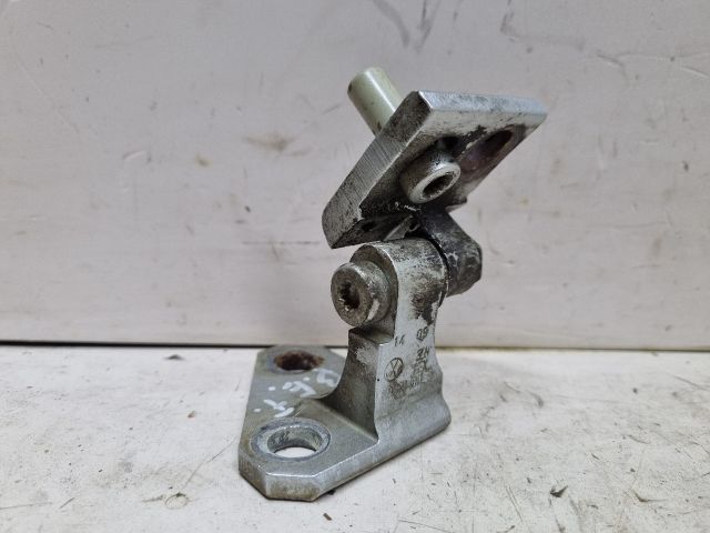 bontott VW GOLF V Bal első Felső Zsanér