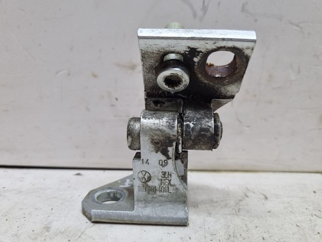 bontott VW GOLF V Bal első Felső Zsanér