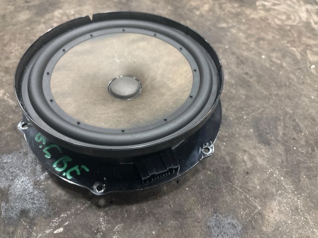 bontott VW GOLF V Bal első Hangszóró
