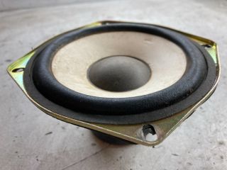 bontott VW GOLF V Bal első Hangszóró