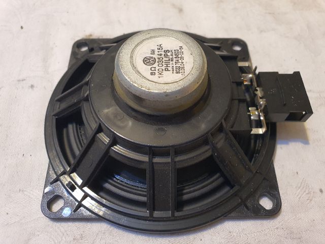 bontott VW GOLF V Bal első Hangszóró