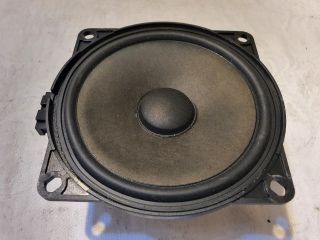 bontott VW GOLF V Bal első Hangszóró