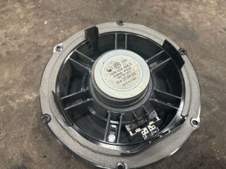 bontott VW GOLF V Bal első Hangszóró