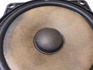 bontott VW GOLF V Bal első Hangszóró