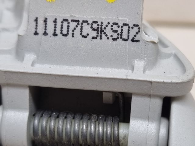 bontott VW GOLF V Bal első Kapaszkodó (Felső)