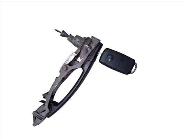 bontott VW GOLF V Bal első Külső Kilincs