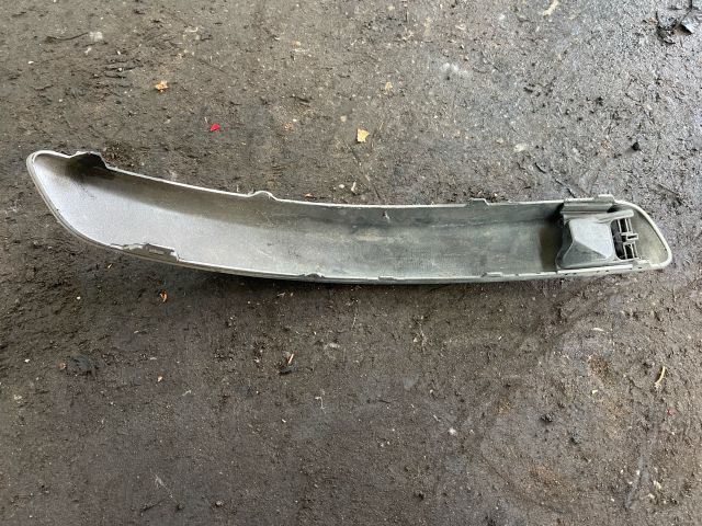 bontott VW GOLF V Bal első Lökhárító Díszléc