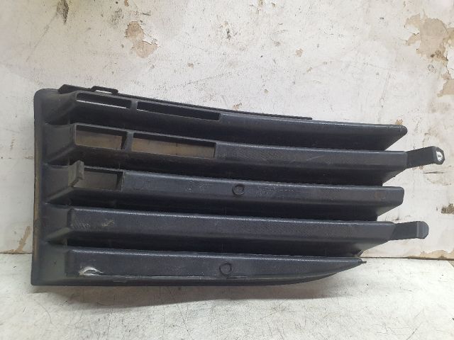 bontott VW GOLF V Bal első Lökhárító Vakborítás