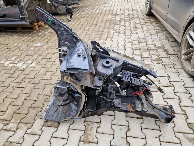 bontott VW GOLF V Bal első Negyed Karosszéria Csomag