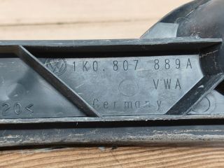 bontott VW GOLF V Bal első Oldal Lökhárító Tartó (Műanyag)