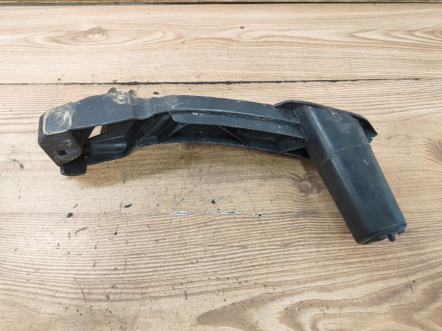 bontott VW GOLF V Bal első Oldal Lökhárító Tartó (Műanyag)