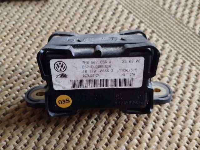 bontott VW GOLF V Bal első Oldal Ütközés Érzékelő